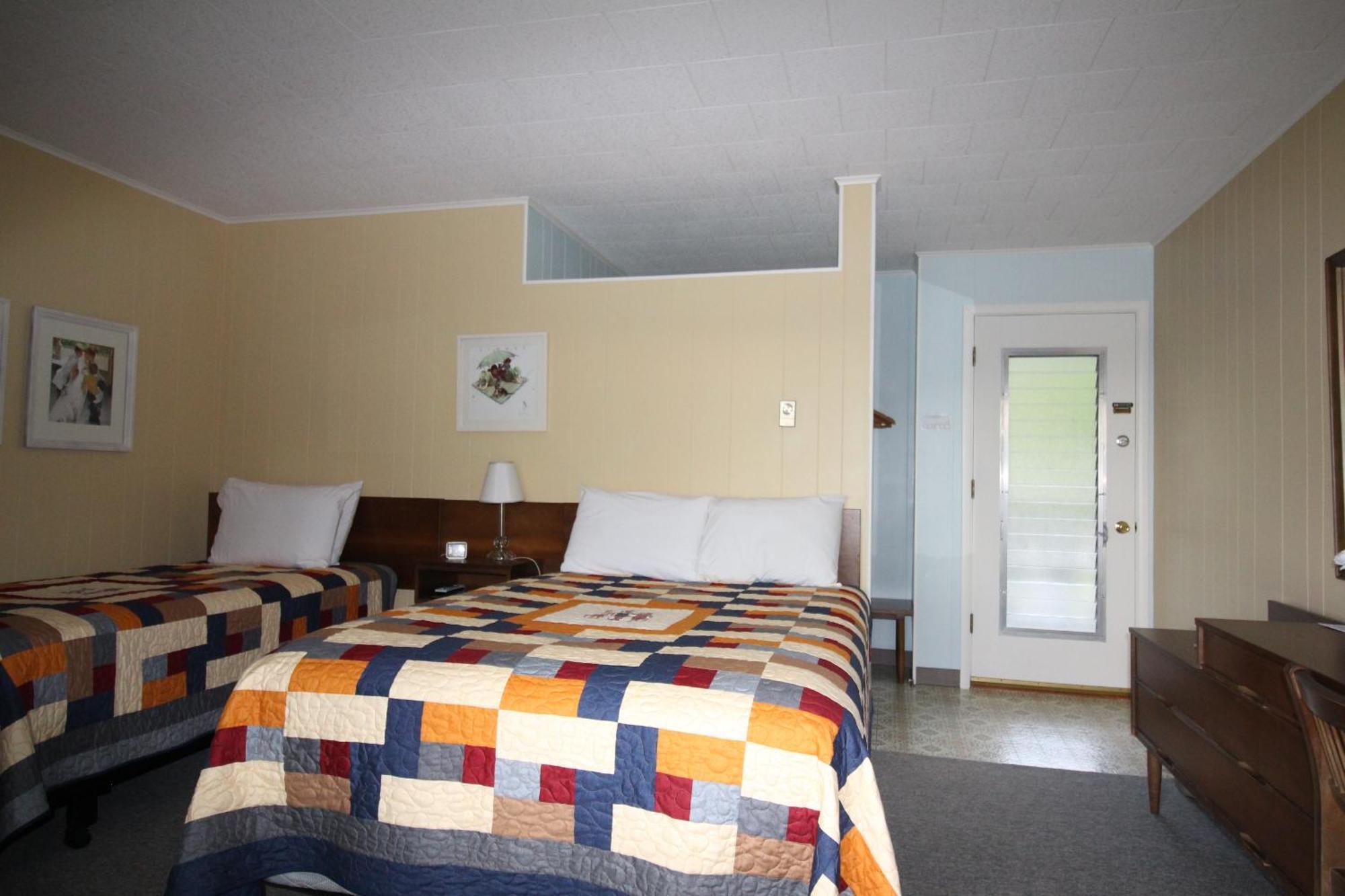 Sandy Point Motel Long Lake Exterior foto